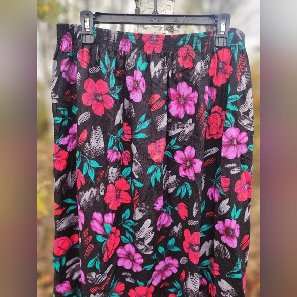 Vintage 1970/80s Union Made Skirt ❤️💜 - Picture 2 of 4